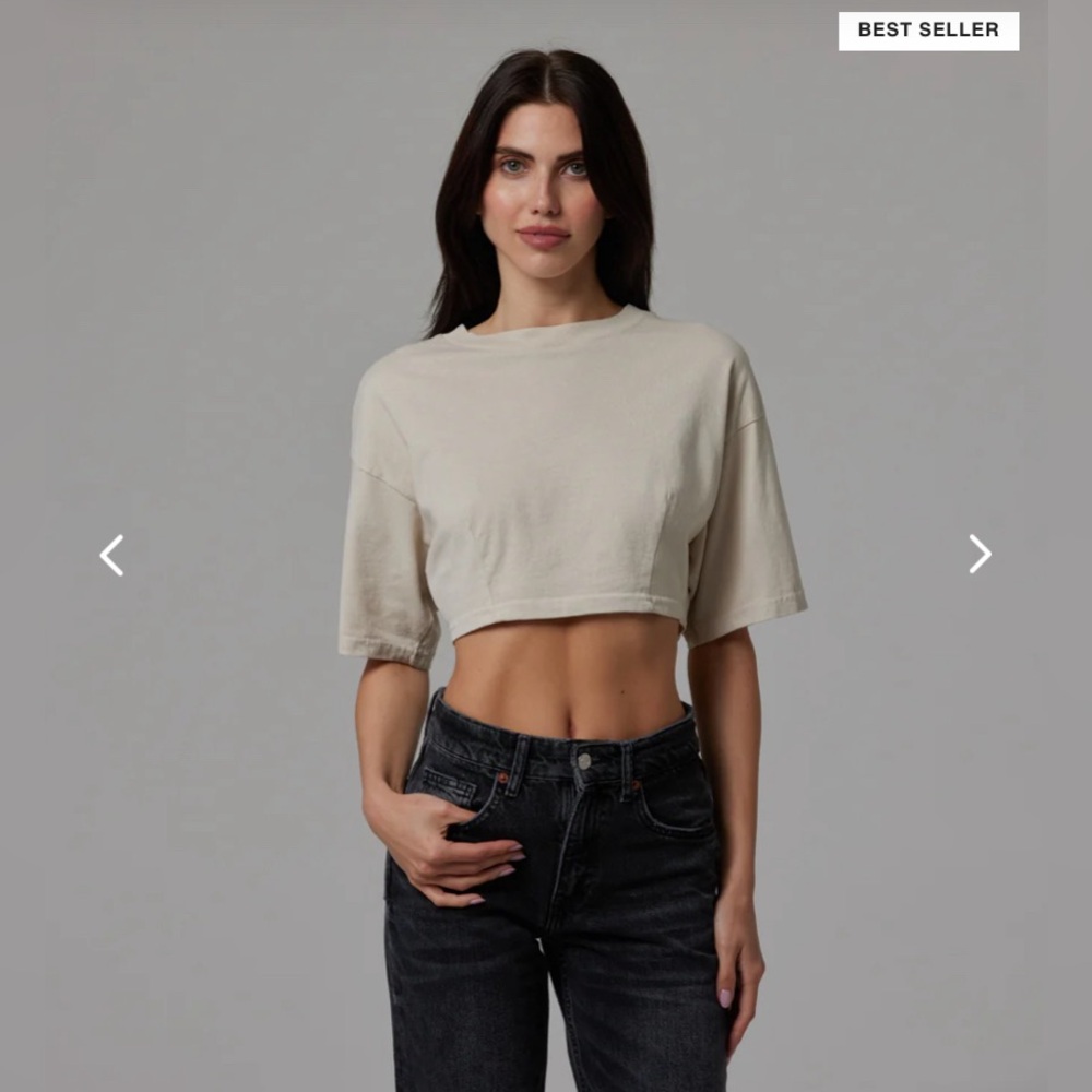 TALENTLESS WOMENS CROP DARTED TEE